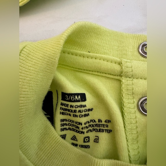 QUICKSILVER BABY CLOTHES BUNDLE!! - Picture 2 of 6